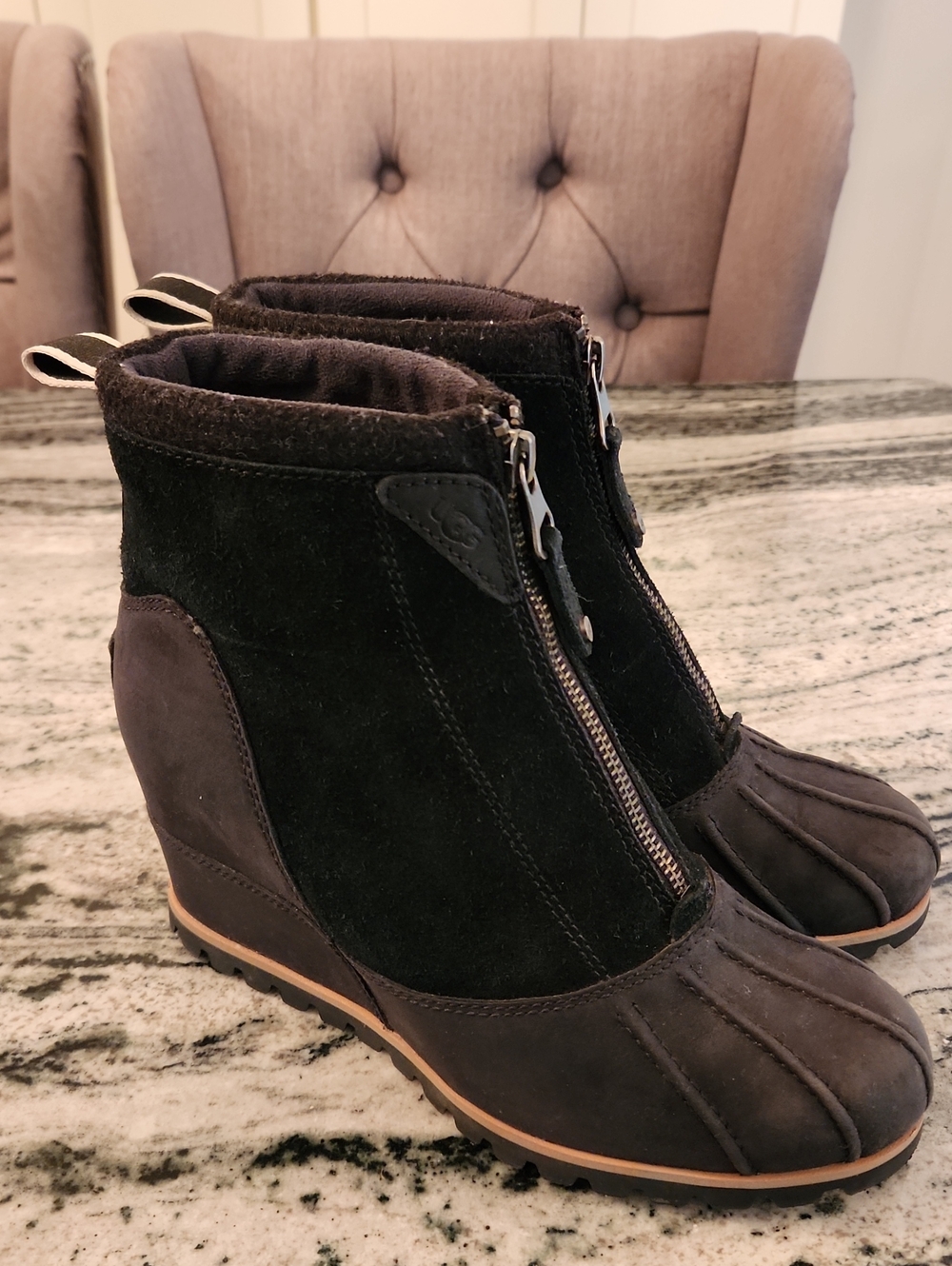 UGG, Reggie Waterproof Wedge Boot, Sz 8.5